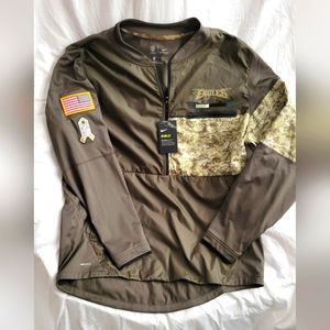Nike Eagles half-zip Salute to Service Windbreaker, XL